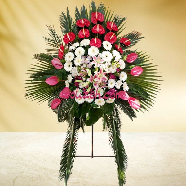 راهنمای خرید تاج گل برای نمایشگاه و عرض تبریک 8 images 1731430091 673386cb3f83e