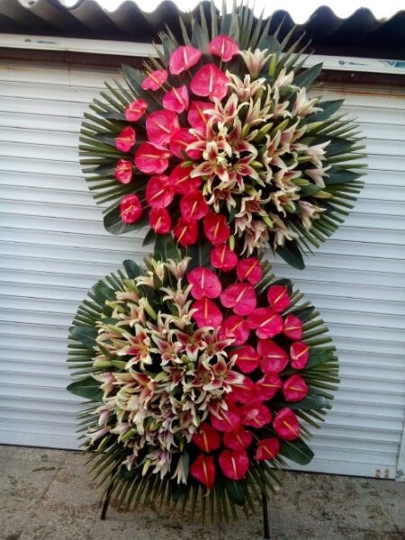 راهنمای خرید تاج گل برای نمایشگاه و عرض تبریک 9 images 1731430117 673386e50002c